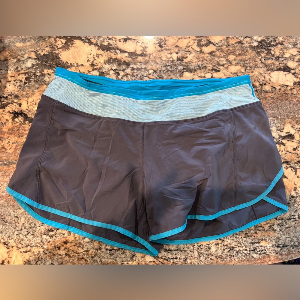 Lululemon shorts size 10